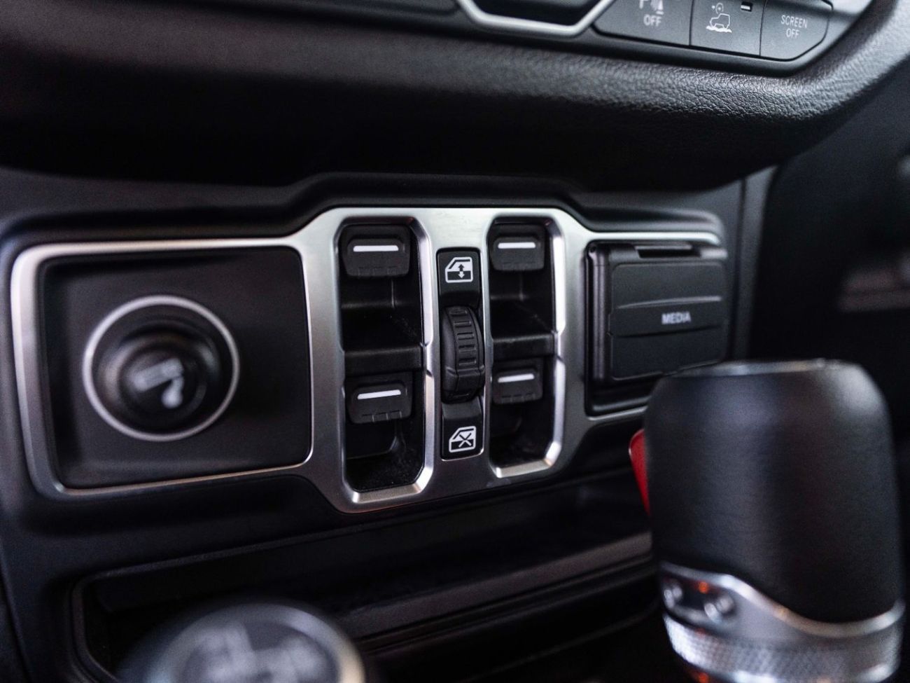 جيب رانجلر Unlimited Sport S 2.0L A/T