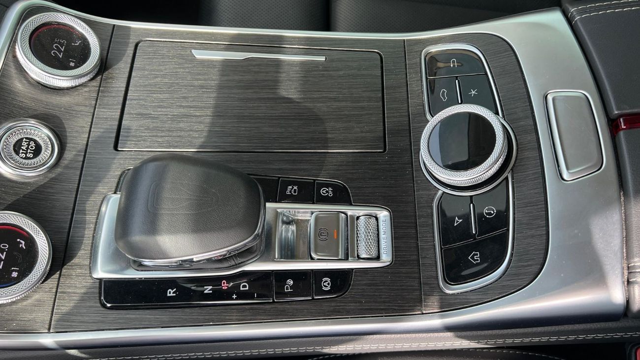 HONGQI H9 HONGQI H9 4 SEATER