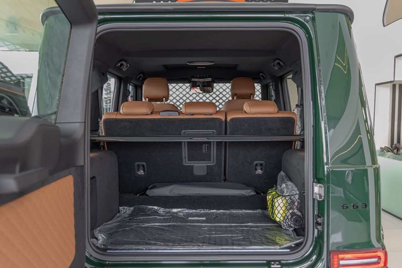 مرسيدس بنز G 63 AMG Double Night Pack|Fully Loaded|2026 Fully Cardbon Fiber |Gargash Auto Warranty PERFOMANCE PACKAGE