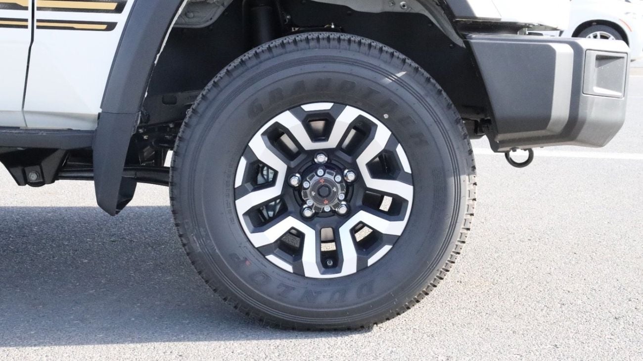 تويوتا لاند كروزر 70 LX 2.8L