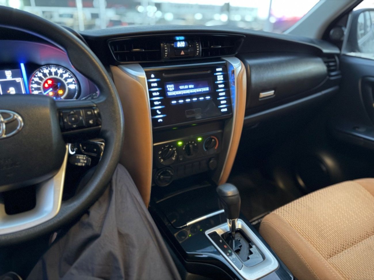 Toyota Fortuner EXR 2.7L (160 HP)