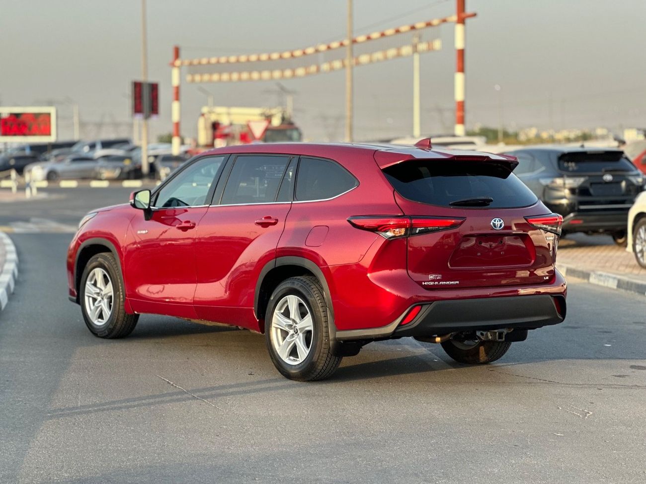 Toyota Highlander Hybrid 2.5 leather seats,push start