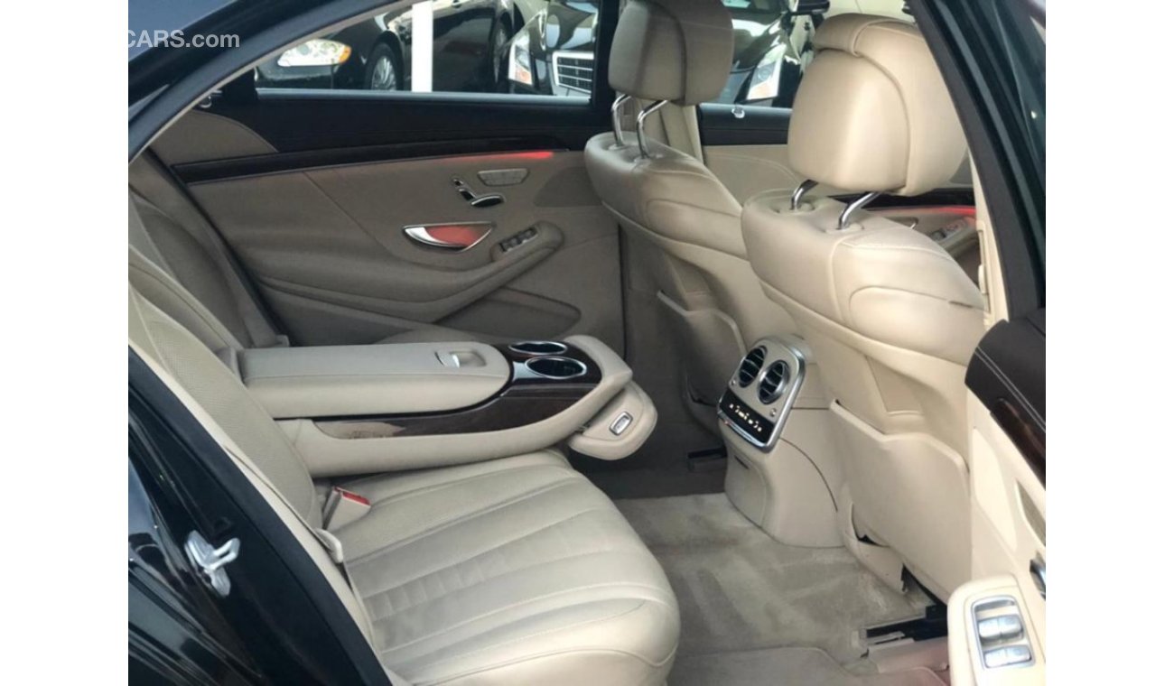 Mercedes-Benz S 500 model 2015 GCC car prefect condition full option low mileage panoramic roof leat