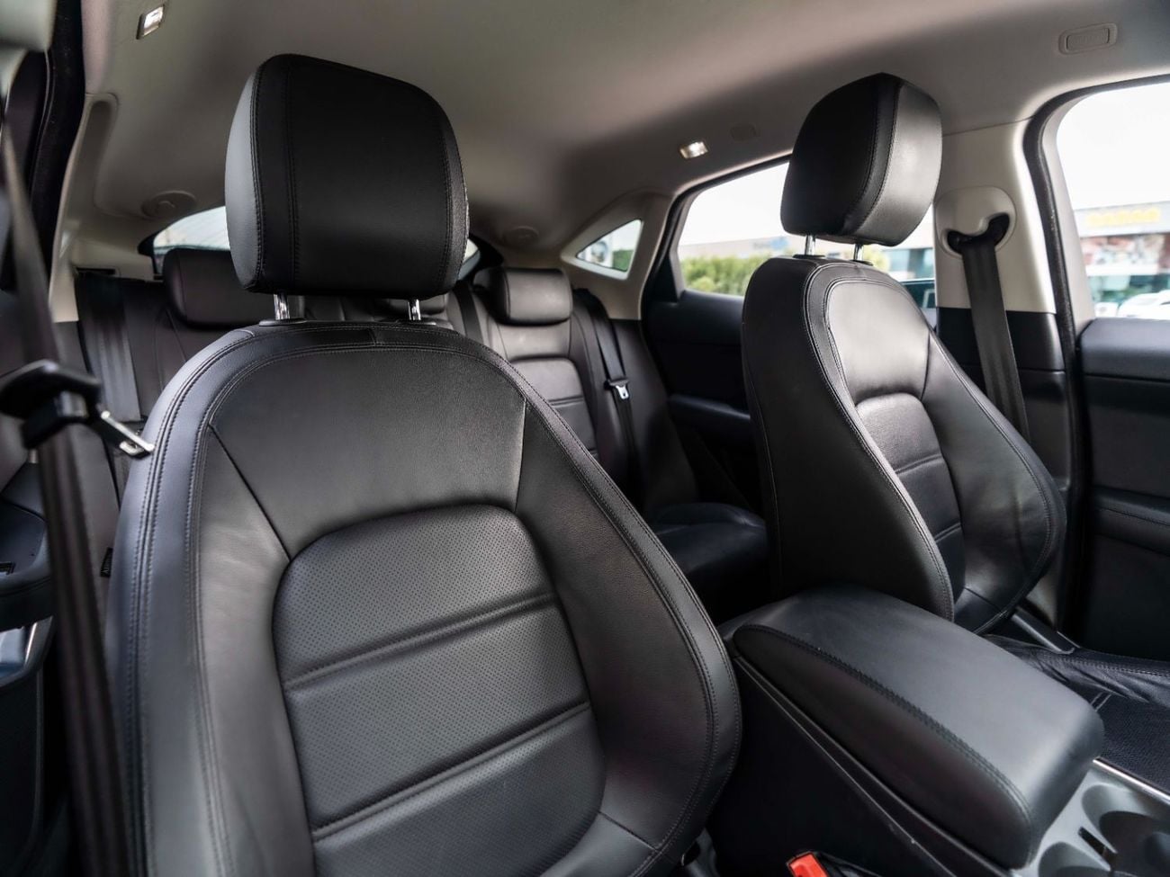 Jaguar E Pace SE P250 2.0L