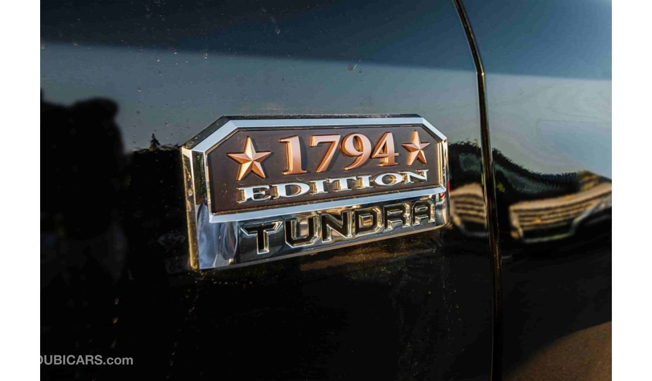 تويوتا تاندرا 4X4WD ، بيك اب ، 5.7 لتر ، بنزين ، خيار عالي ، ناقل حركة أوتوماتيكي ، محرك اليد اليسرى