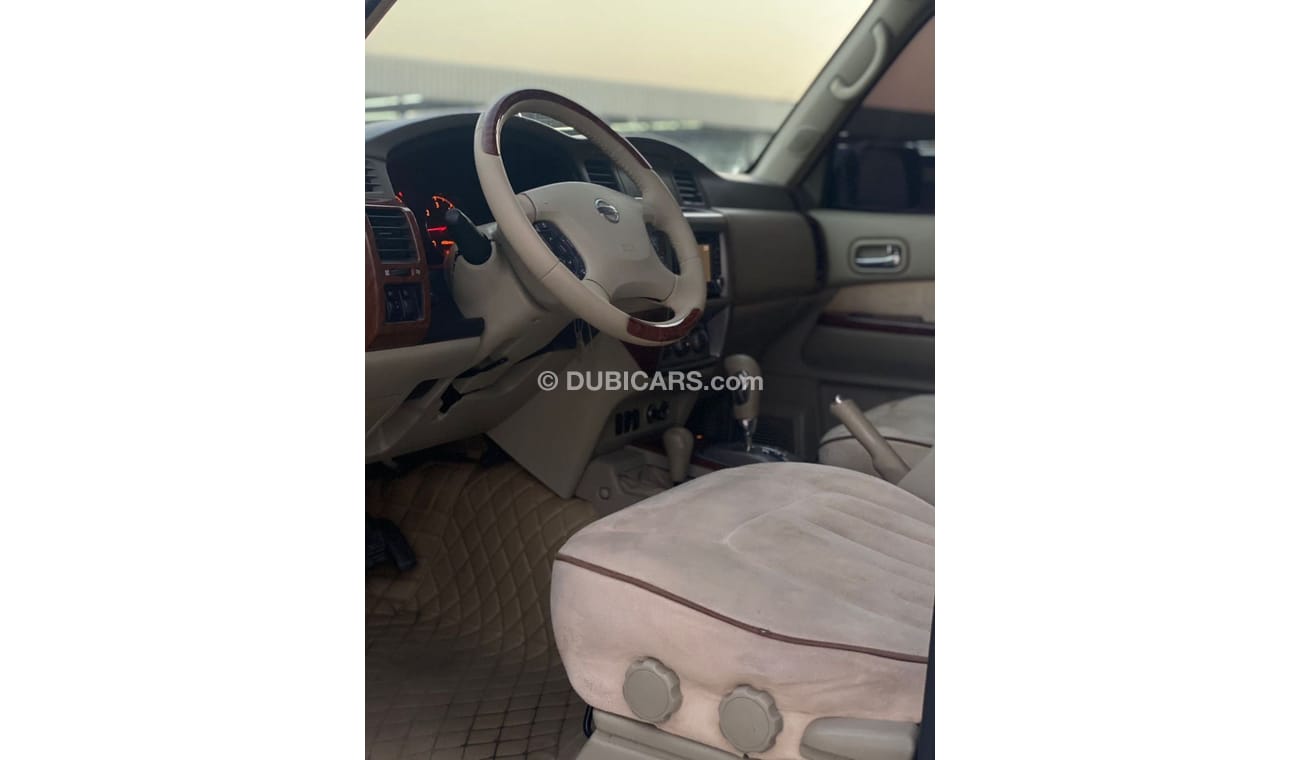 Nissan Patrol Safari