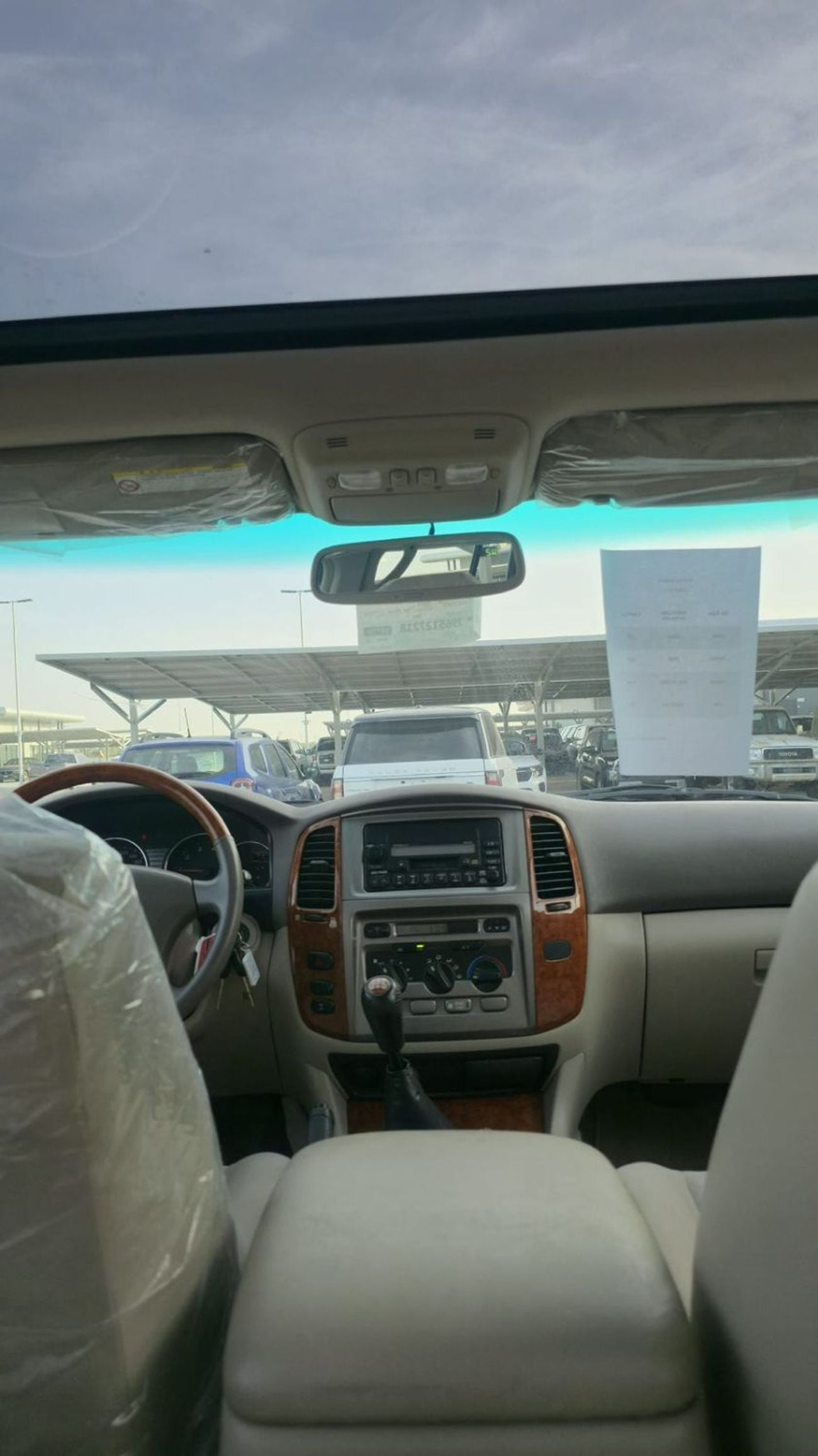 Toyota Land Cruiser GXR GCC only 30900 KM