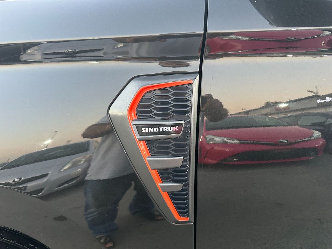 سنوترك بولدن إس 6 كوميرشال