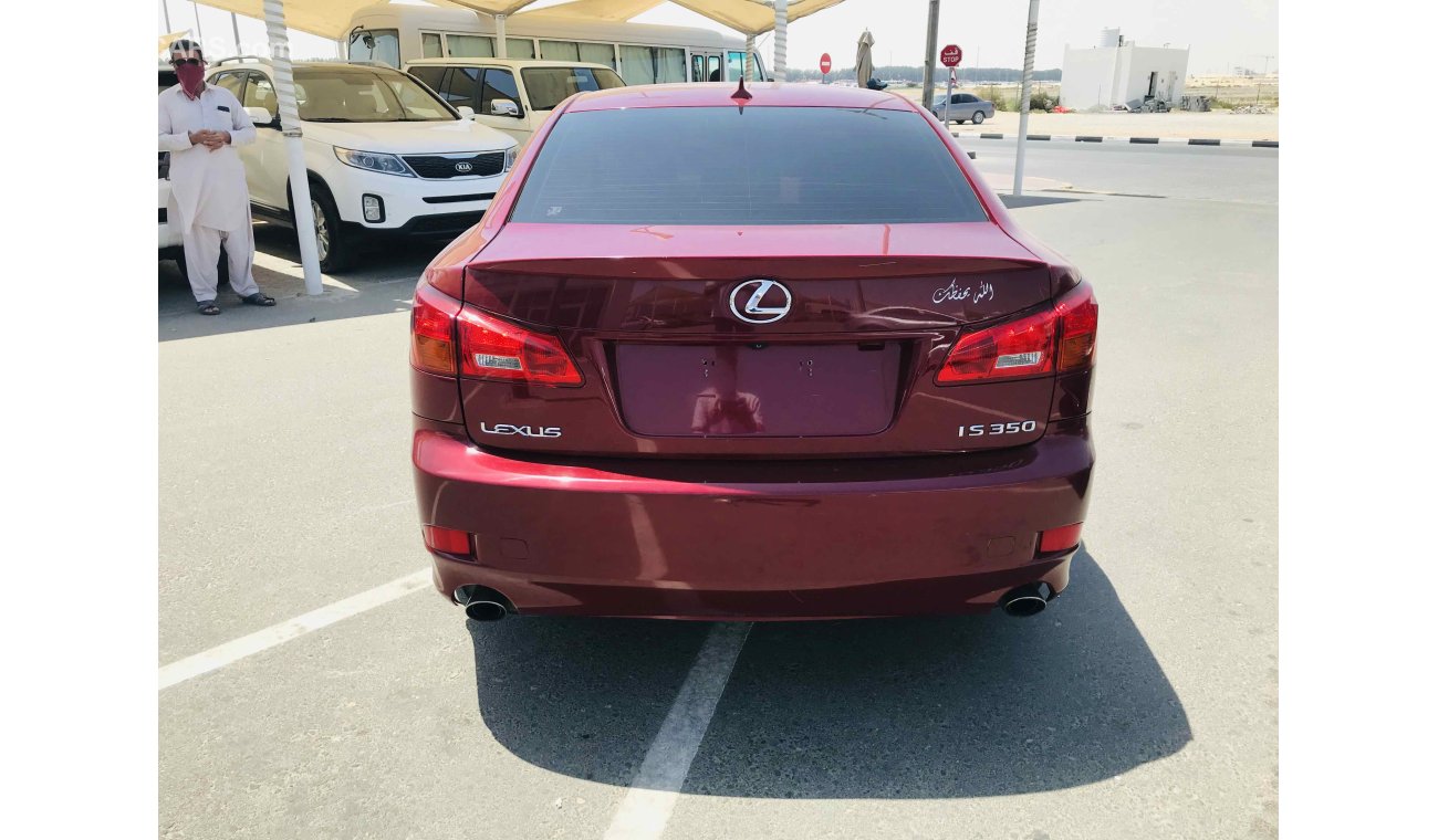 Lexus IS350 سياره نظيفه جدا بحاله ممتازه ضمان شاسيه جير ماكينه