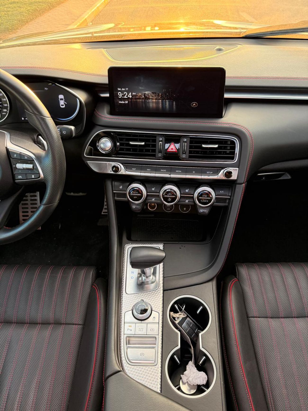 جينيسس G70 Platinum 2.0L AWD