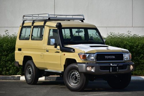 تويوتا لاند كروزر 70 78 LONG WHEEL BASE SPL V8 4.5L TURBO DIESEL 4WD 9 SEAT MANUAL TRANSMISSION