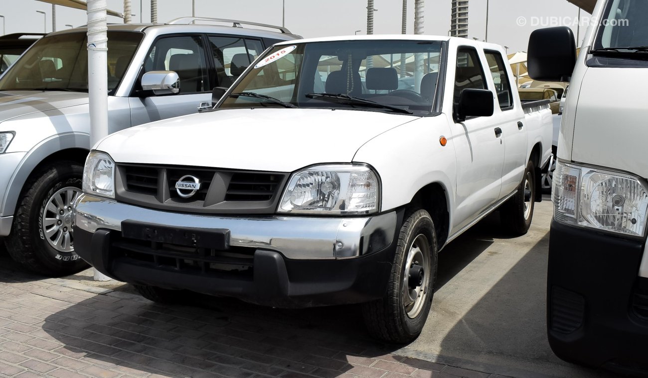 Nissan Pickup 2015 CC No Accident No Paint A Perfect Condition