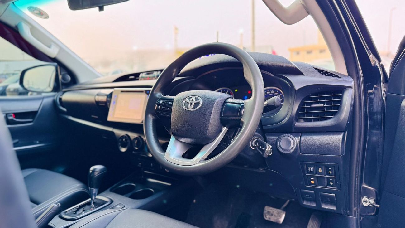 Toyota Hilux DOUBLE CABIN | GTK BULL BAR | HEAVY LED SPOTLIGHTS | AT | 2.8L DIESEL ENGINE