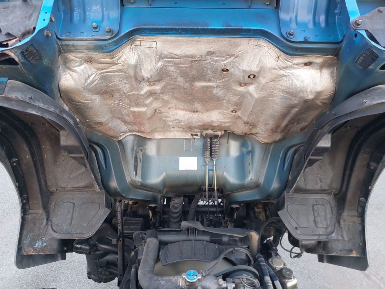 Mitsubishi Canter 1994 MITSUBISHI CANTER DUMPER RHD DIESEL MANUAL (PM00251)