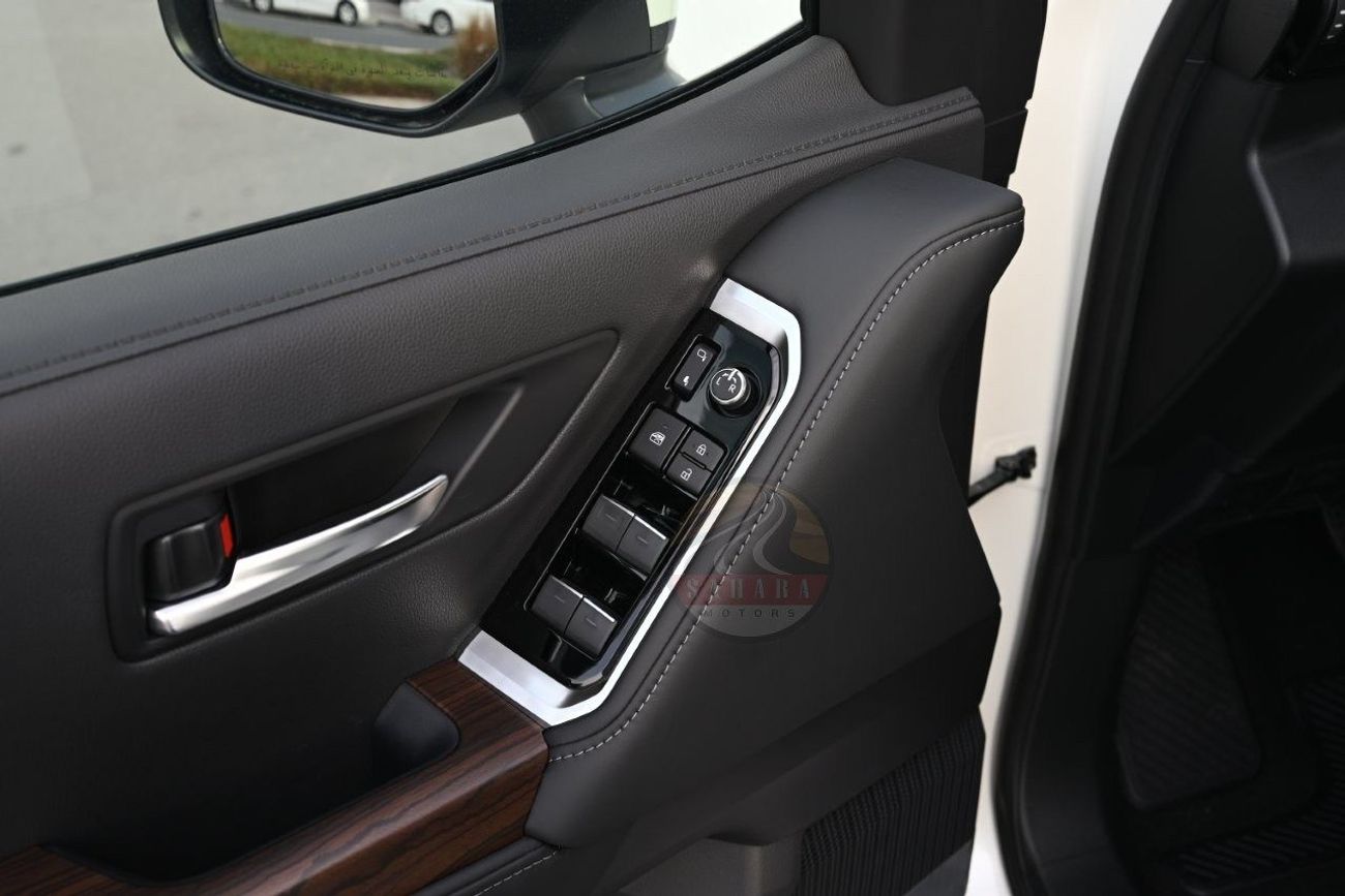 Toyota Land Cruiser 300 GXR V6 3.3L Diesel 4WD 7 Seat Automatic