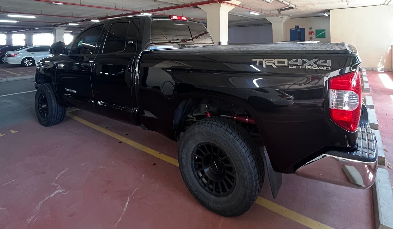 Toyota Tundra STANDARD