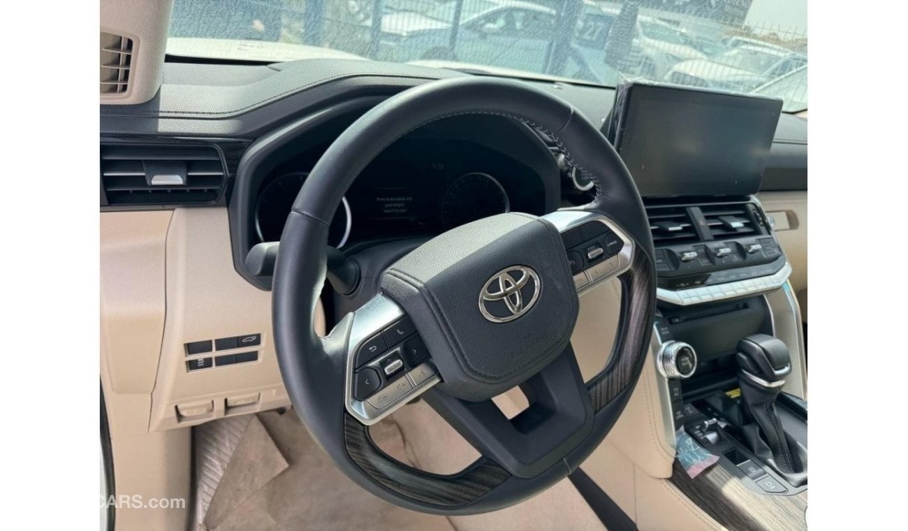 Toyota Land Cruiser VXR 3.5L TWIN TURBO 2023