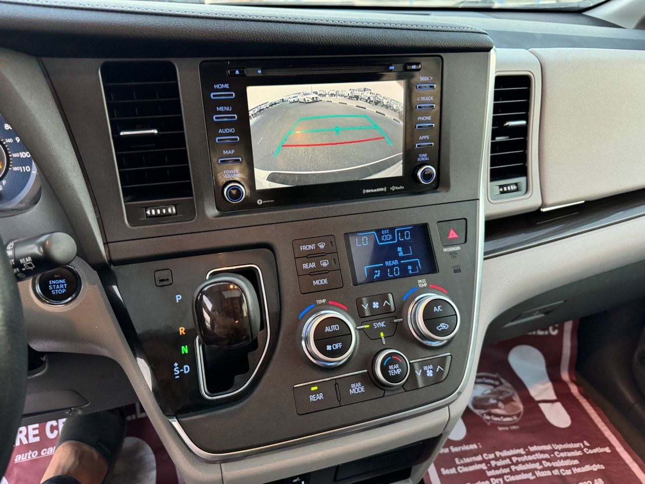 Toyota Sienna 2019 XLE SUNROOF 4x4 FULL OPTION US SPEC