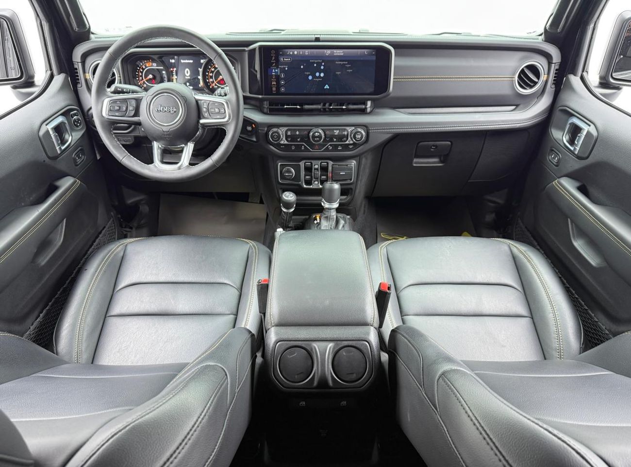 Jeep Wrangler Unlimited Sahara 2.0L A/T 2025 Jeep Wrangler Unlimited Sahara, 2030 Jeep Warranty, 2028 Jeep Service