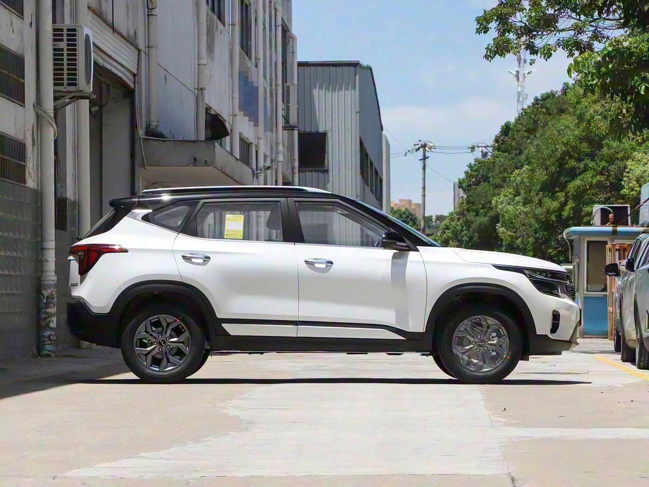 Kia Seltos 1.5L CVT Luxury edition