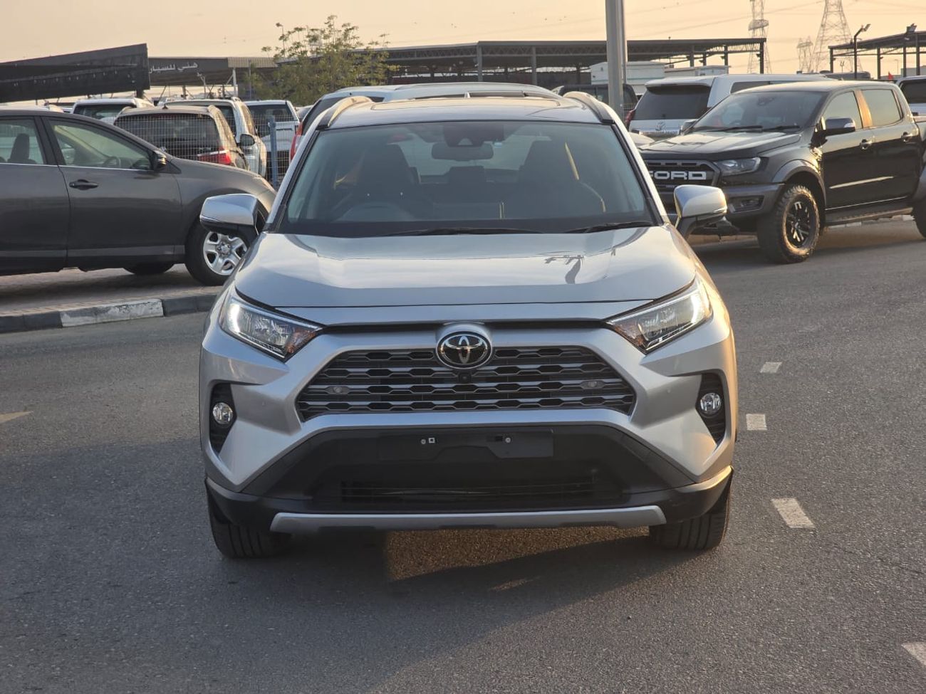 تويوتا راف ٤ petrol 2.0 liter full option right hand drive only for export available