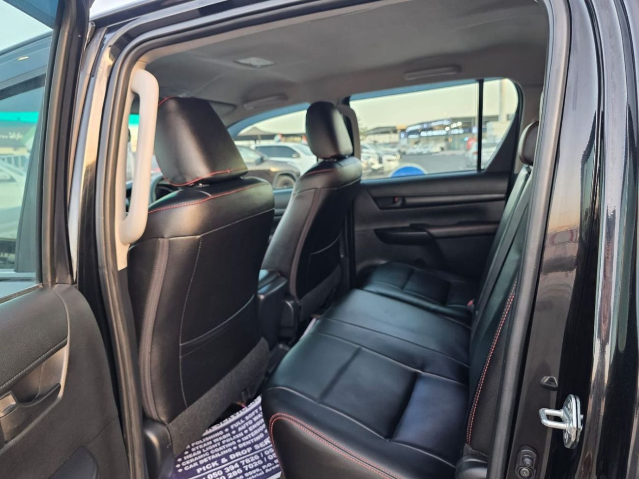 Toyota Hilux TOYOTA HILUX PICK UP SR5 GR SEATS 2024 WHITE 4WD AT DIESEL = RIGHT HAND