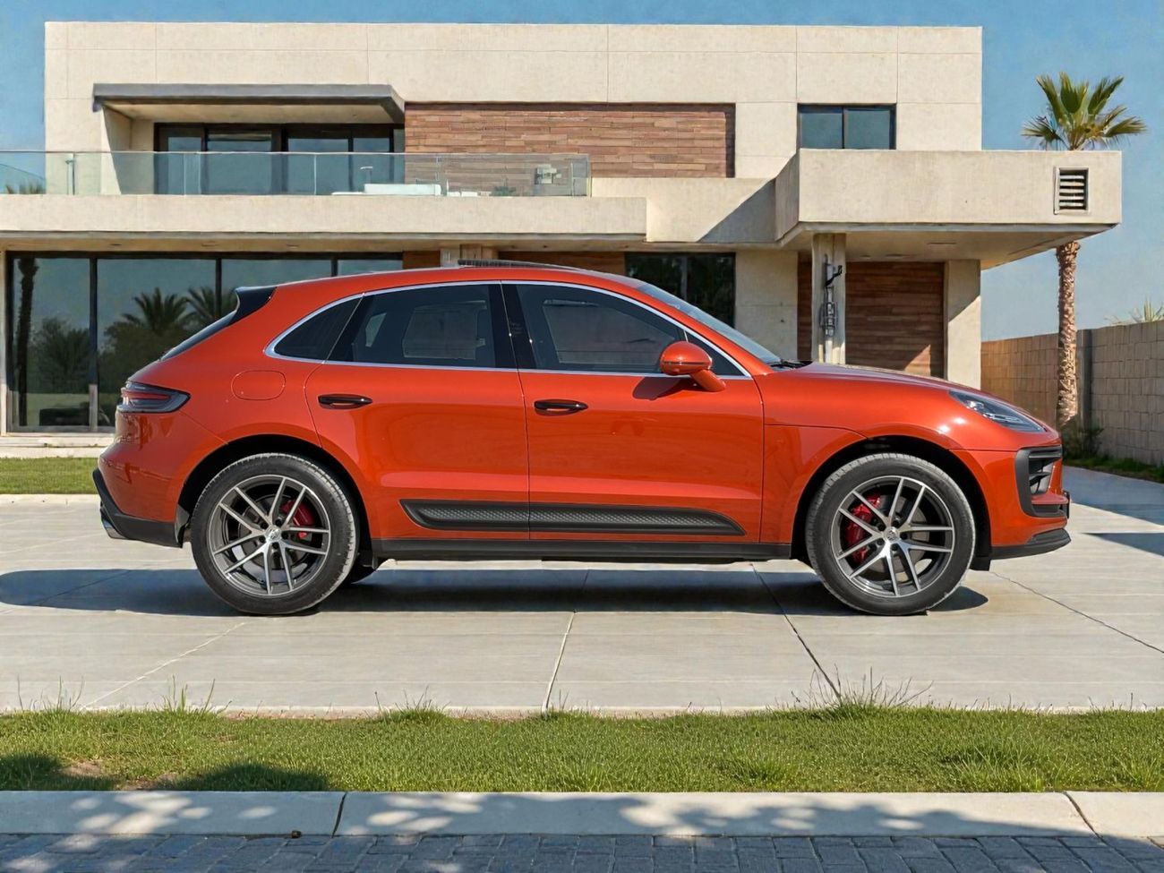 Porsche Macan S 3.0L (340 HP) V6 A/T | 2024 | GCC SPECS | AGENCY SERVICE HISTORY | AED 4,300 per month