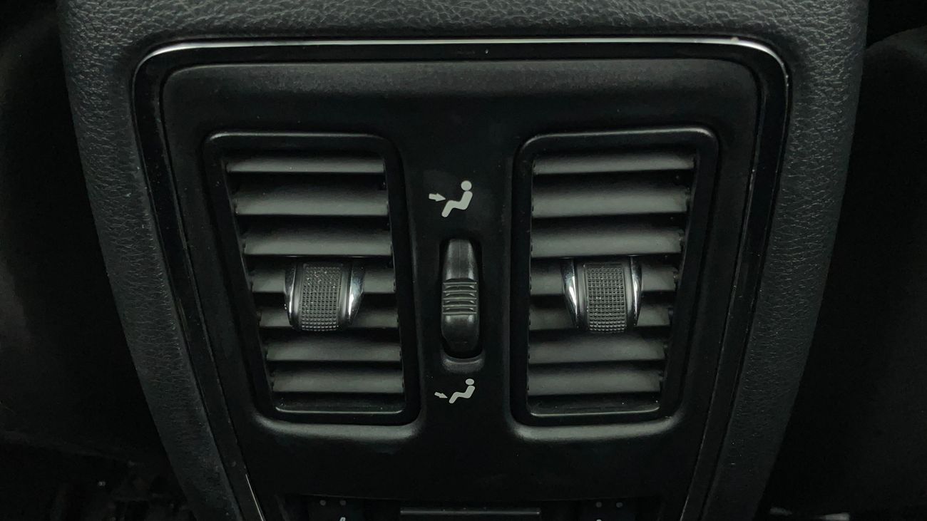 جيب جراند شيروكي LIMITED 3.6 | بدون دفعة مقدمة | اختبار القيادة في المنزل