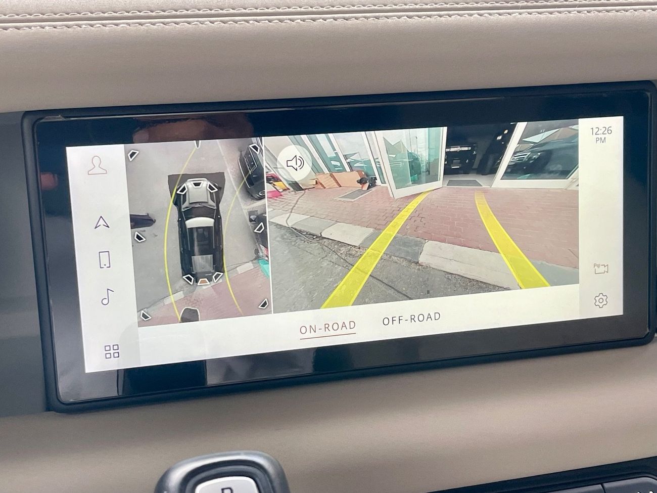 لاند روفر ديفندر P300 110 SE 2.0L (7 Seater)