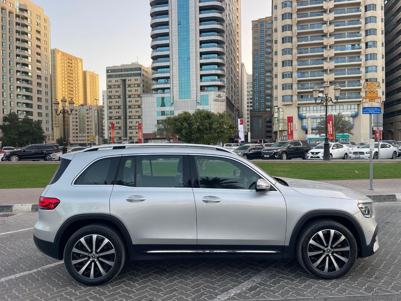 Mercedes Benz GLB200 PREMIUM Export from Australia