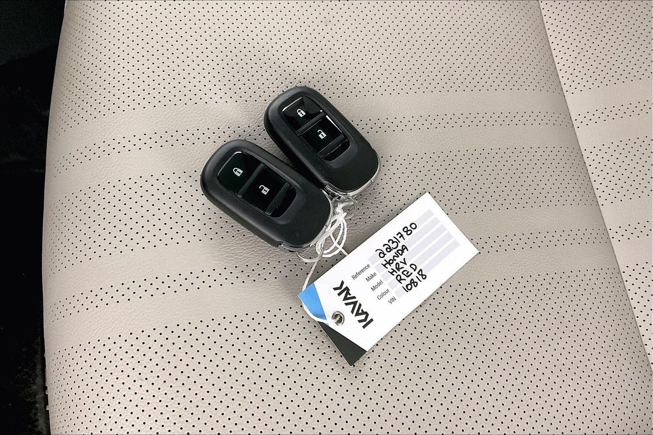 Renault Duster LE | 1 year free warranty | 0 Down Payment