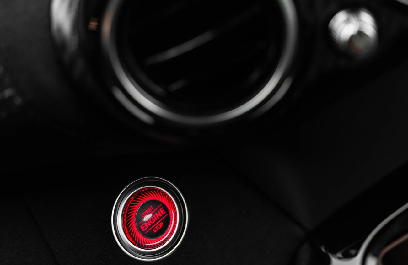 مرسيدس بنز AMG GT 4.0L V-8 Bi-Turbo Engine