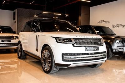 Land Rover Range Rover HSE P400 | GCC Specs | Recently Serviced