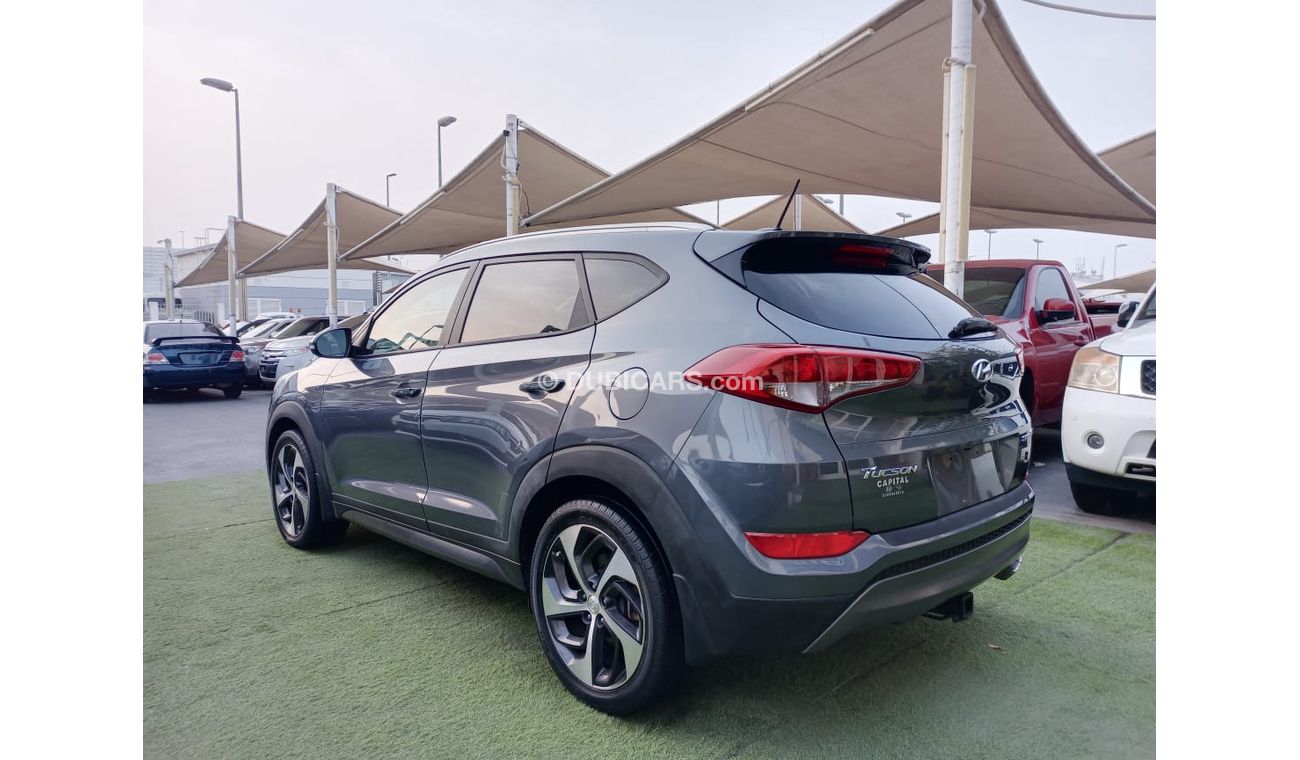 Hyundai Tucson CLEAN TITLE 2016 model, agency paint, 1600 CC, turbo, fingerprint, cruise control, rear spoiler, in
