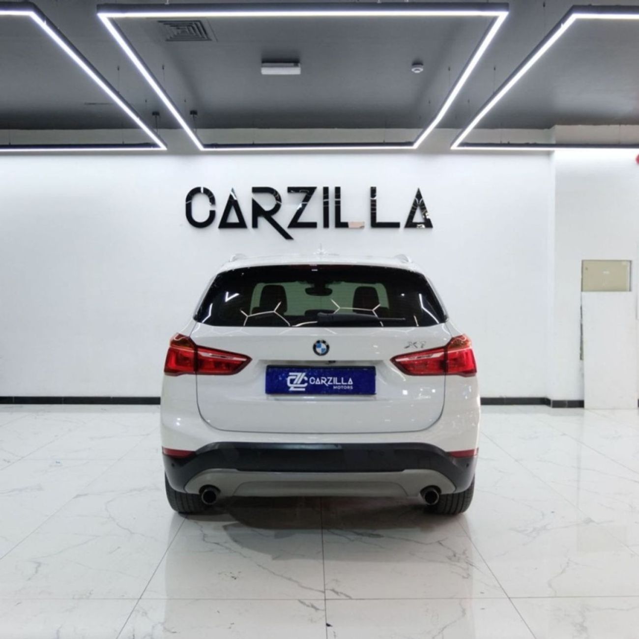 بي أم دبليو X1 sDrive 20i 2.0L BMW X1 SDrive 20i 2017 | AGMC Full Service History | GCC Specs