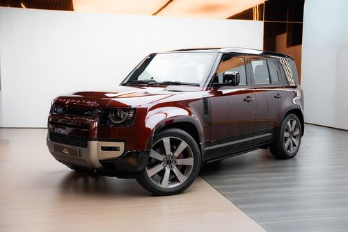 Land Rover Defender 110 ULTIMATE EDITION P525 Brand New | 525HP | GCC Spec