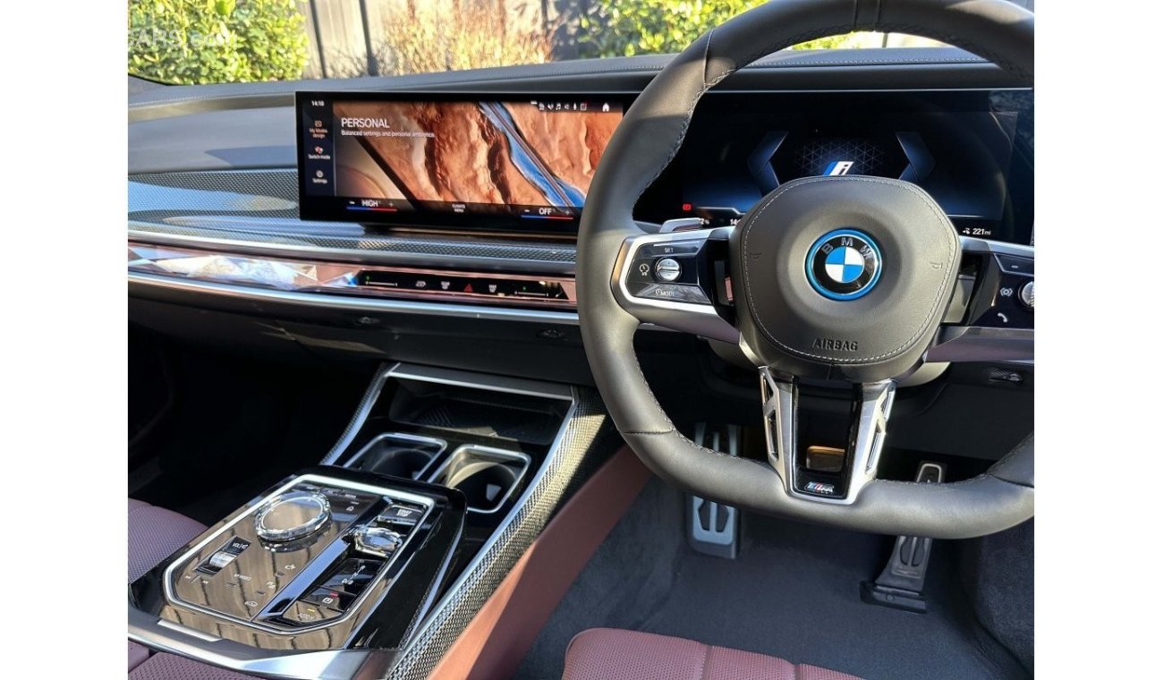 BMW i7 i7 M Sport Right Hand Drive