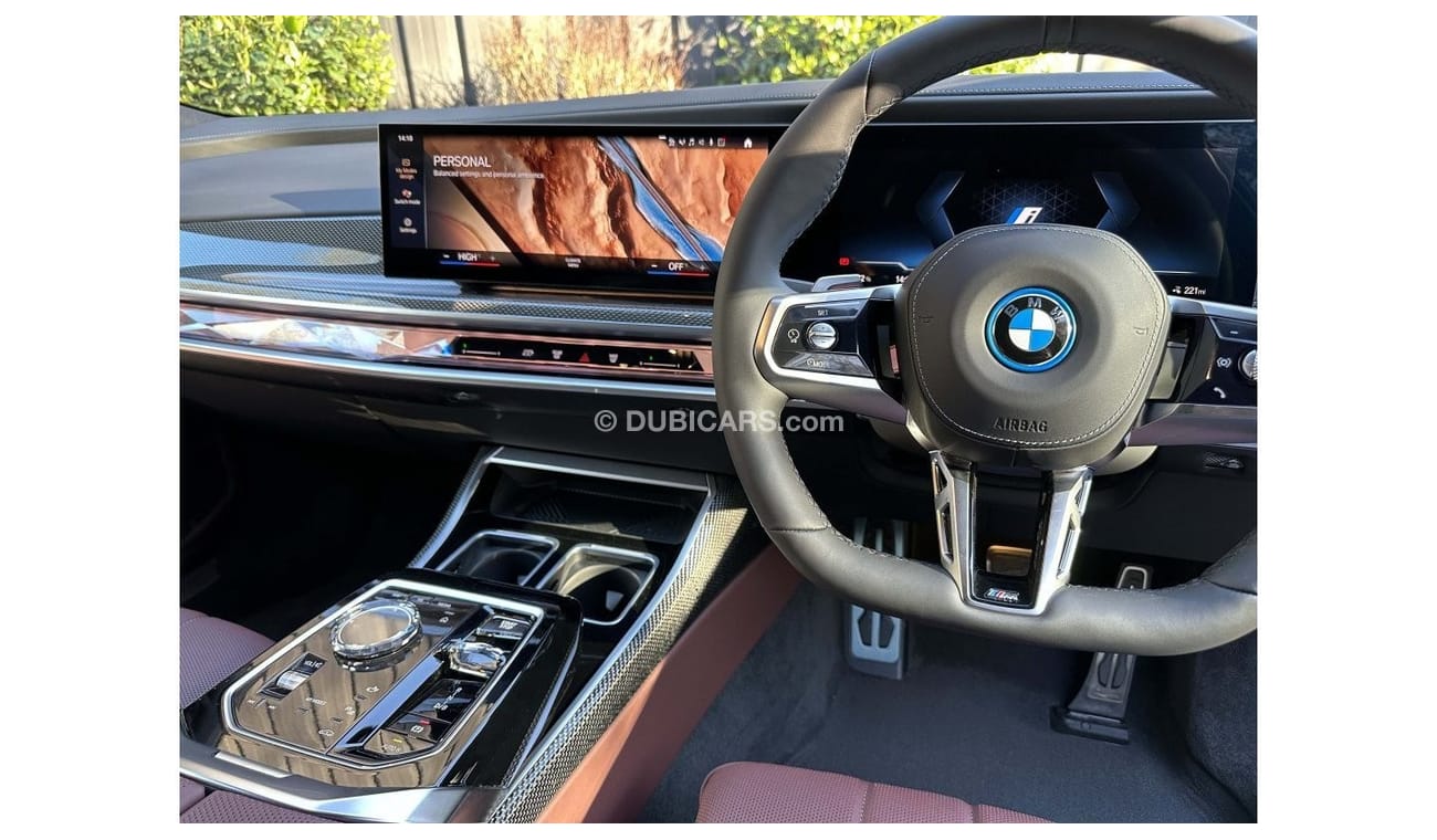 BMW i7 i7 M Sport Right Hand Drive