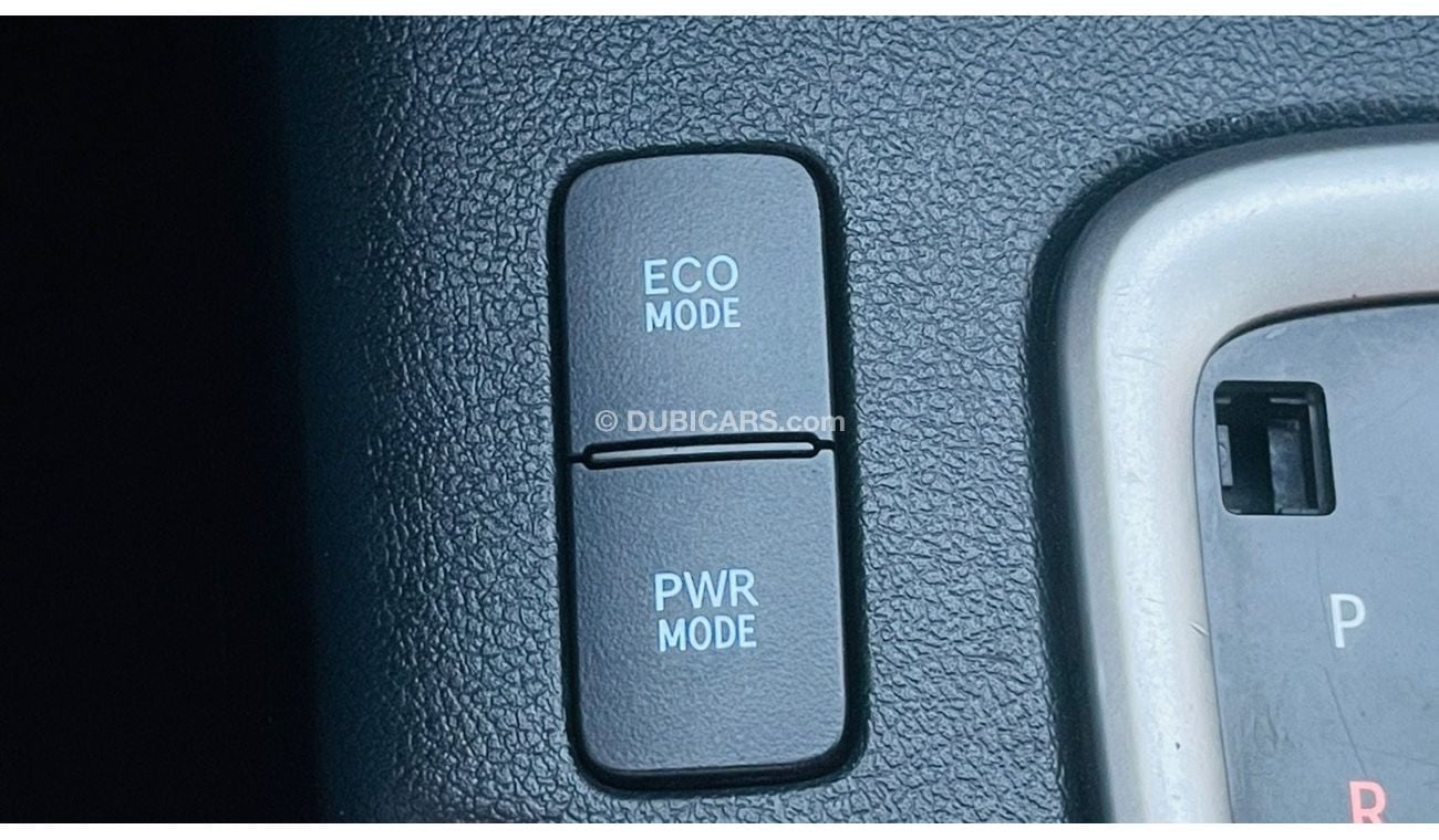 Toyota Hilux TRD 2018 Adventure GCC V6 4.0L Petrol Push Start [LHD] AT 4x4 Leather Seats Premium Condition