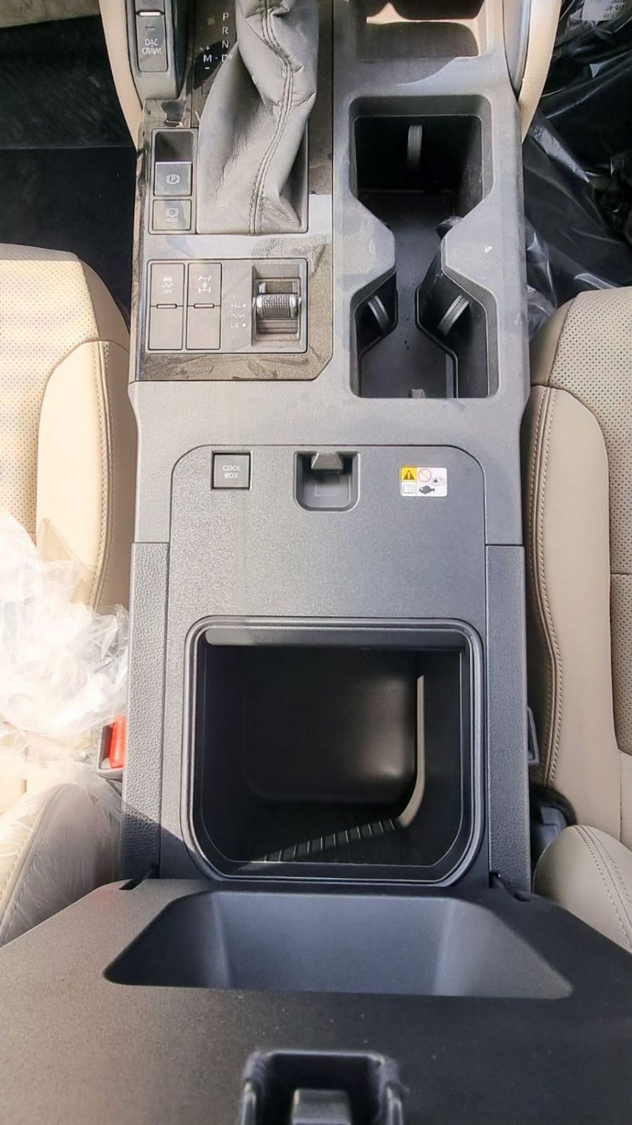 Toyota Prado TOYOTA PRADO 2.8L DIESEL 4X4 WITH LEATHER SEATS MY 2025