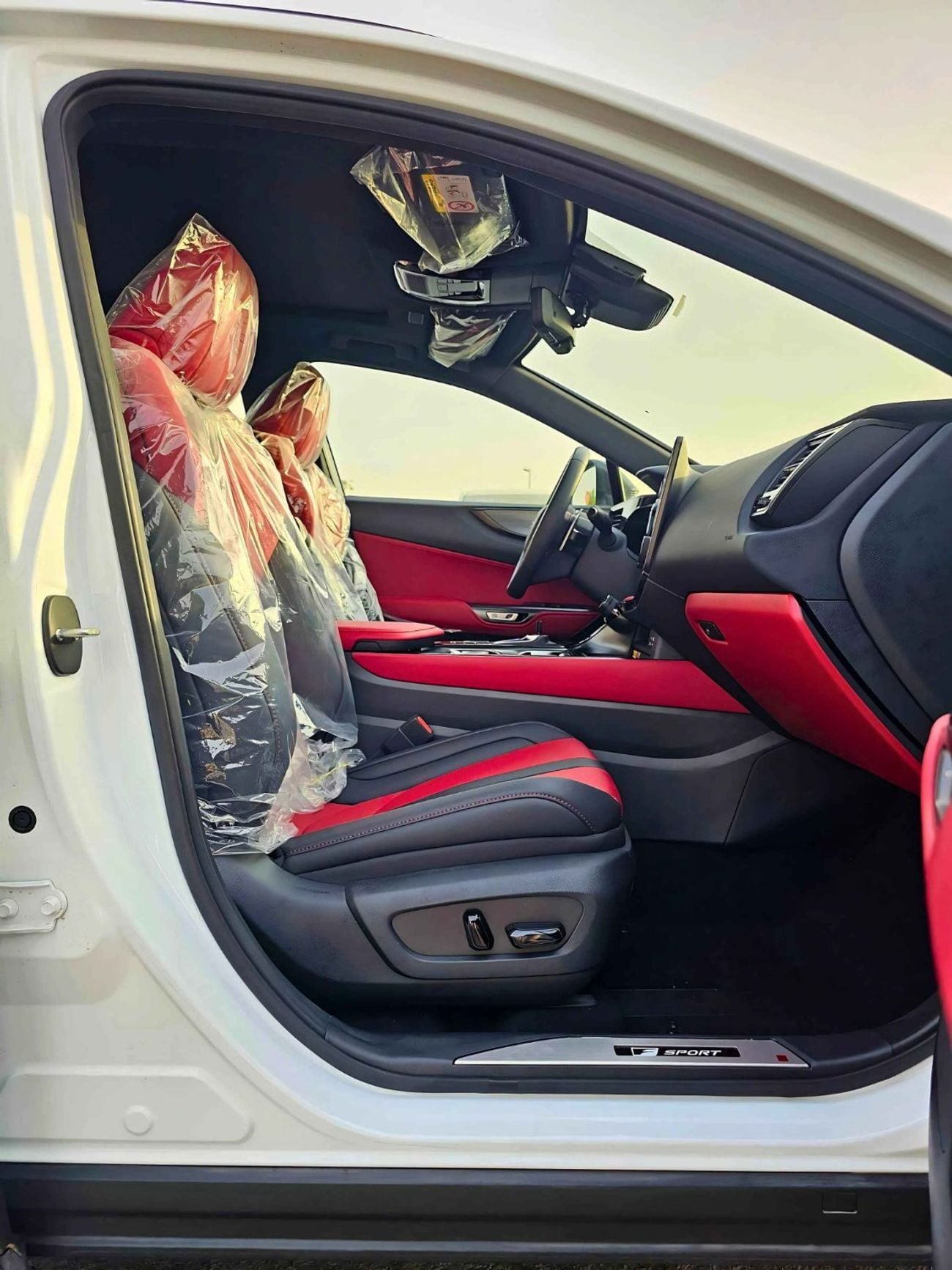 لكزس NX350 F SPORT TURBO CHARGED/PANORAMIC ROOF/ 275 HP ENGINE/2.4L PETROL AWD/CODE#NXP3F