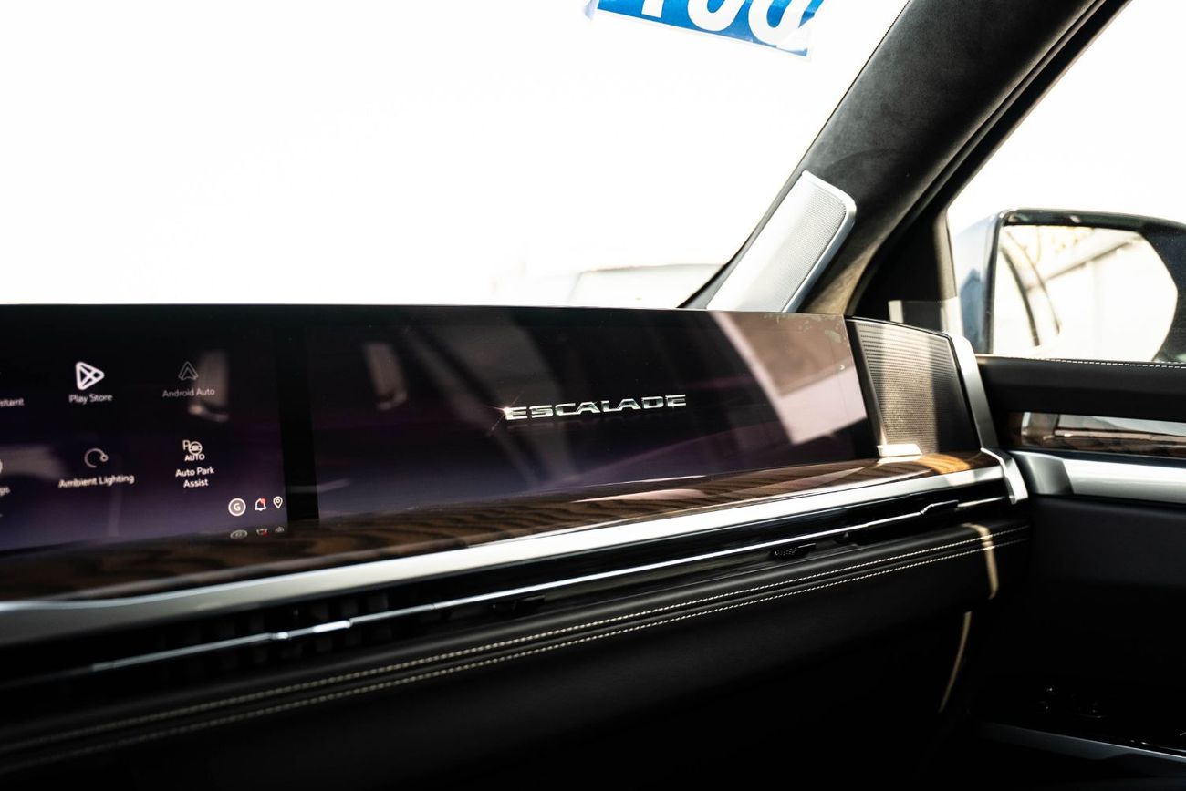 Cadillac Escalade Sport Platinum 6.2L 4WD Sport Platinum Executive 2025 Brand New American Specs 6.2L V8