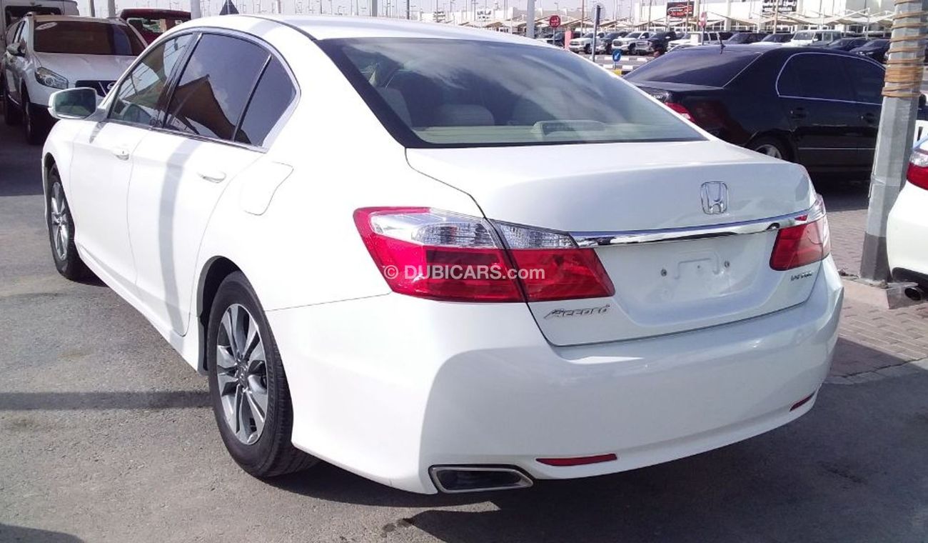 هوندا أكورد هوندا اكورد ٢٠١٦ خليجي