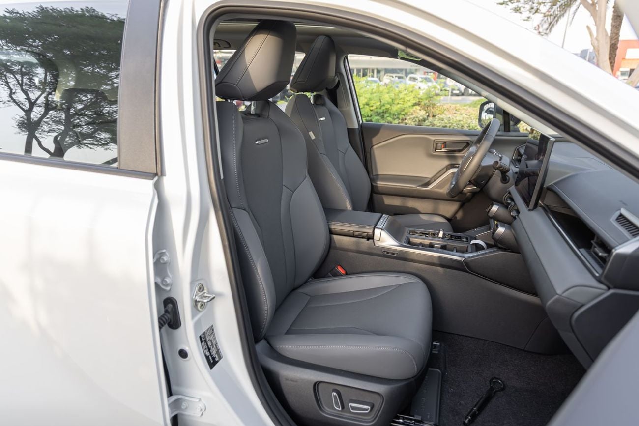 Toyota RAV4 Toyota RAV4 XSE | 2026 | 4WD | V4 2.5L Hybrid | Full Option No.1  (EXPORT ONLY)