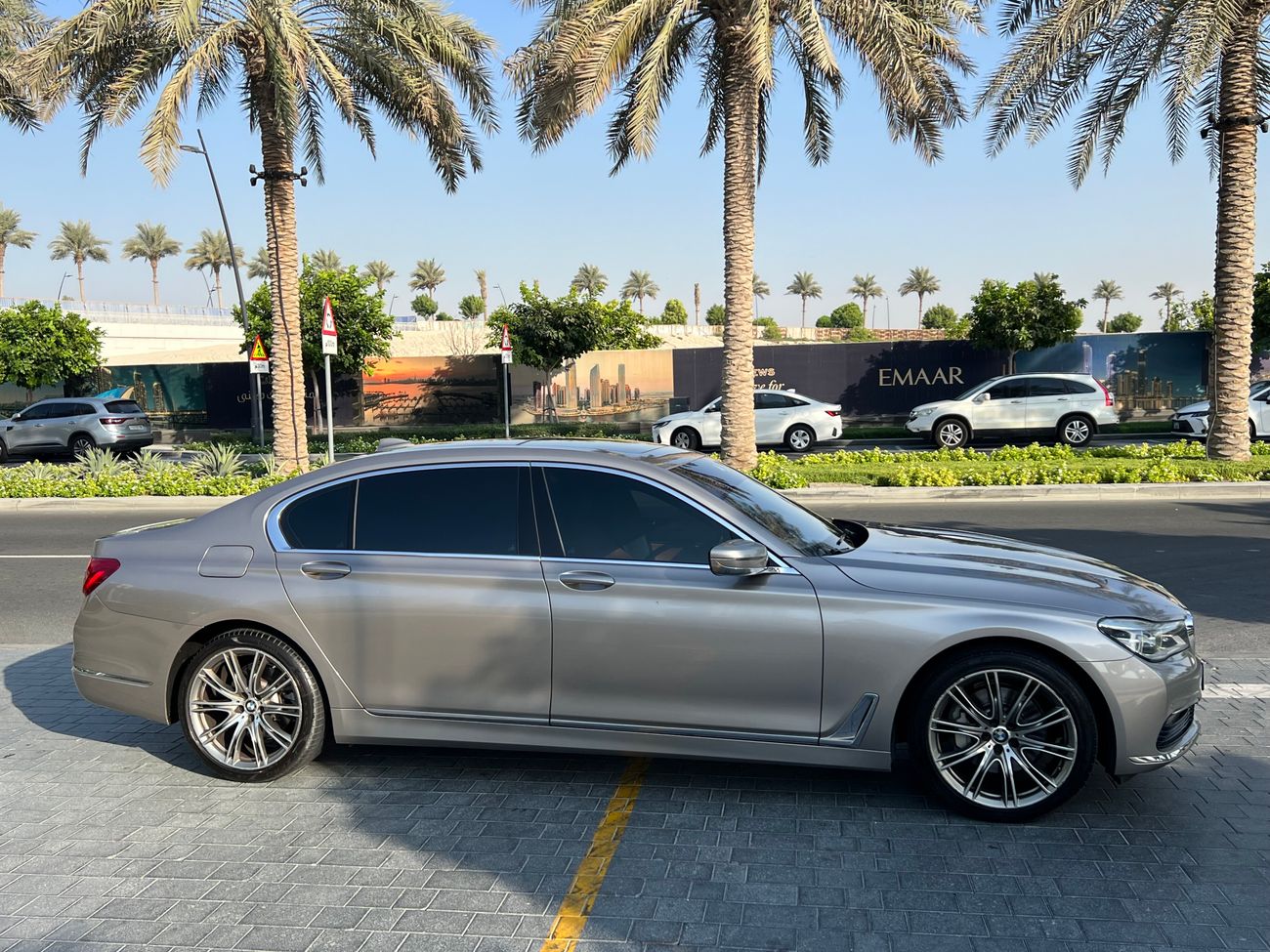 BMW 730Li