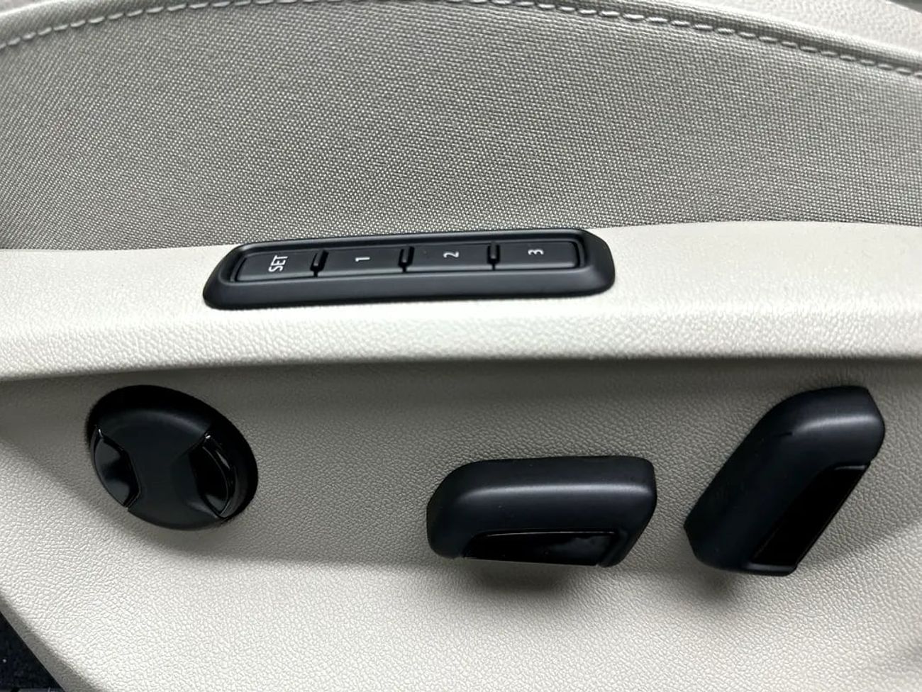 Volkswagen Teramont Comfortline 3.6L Comfortline (Facelift 2)