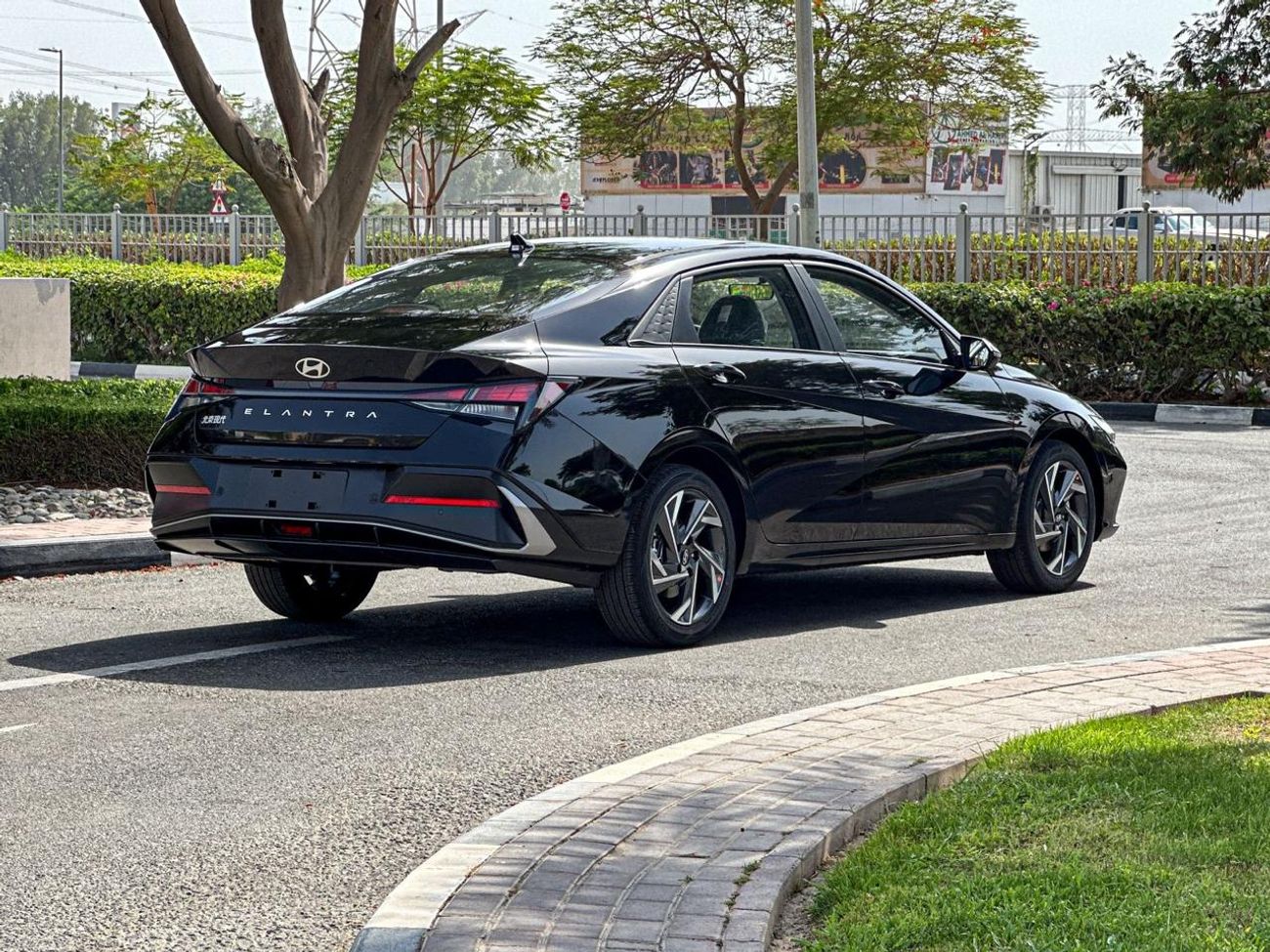 هيونداي إلانترا HYUNDAI ELANTRA 1.5L ELITE GLX 2025