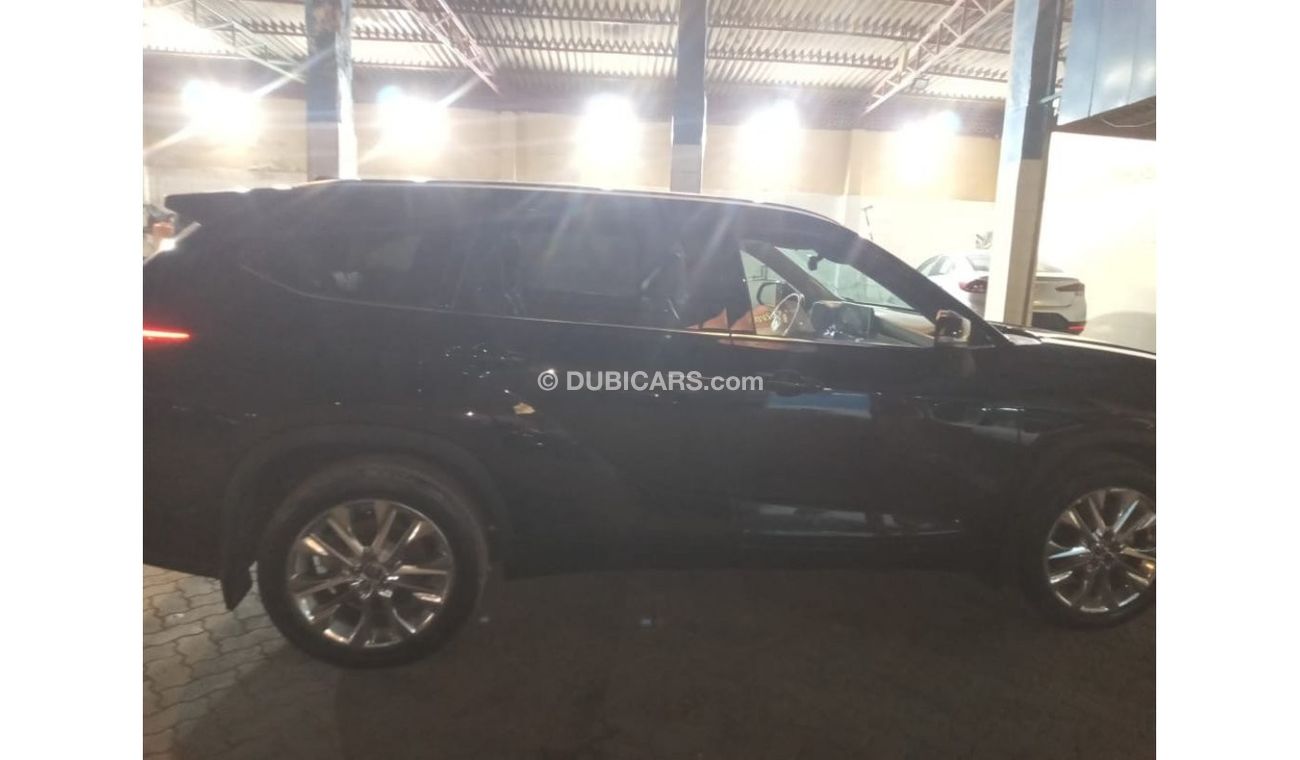 Toyota Highlander 2022 Toyota Highlander Limited 4WD 3.5L V6 /