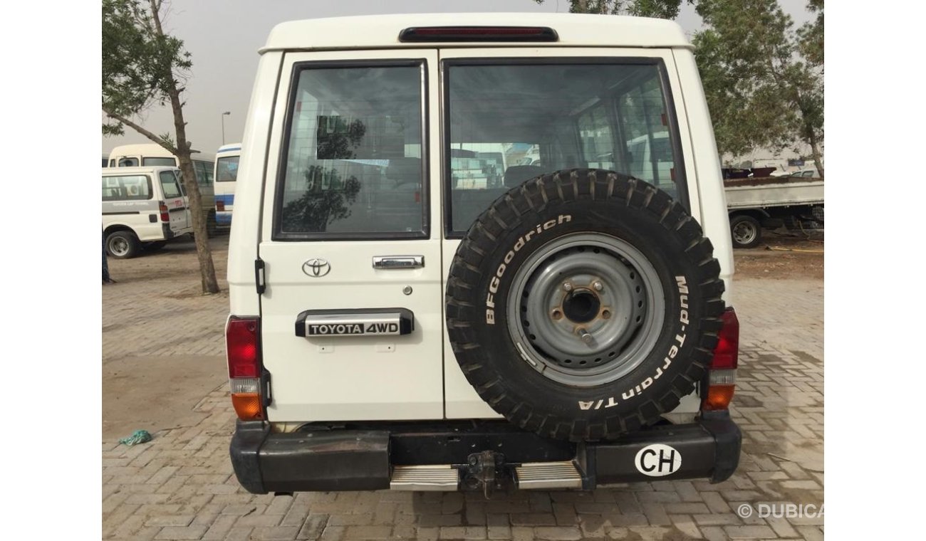 Toyota Land Cruiser Hardtop