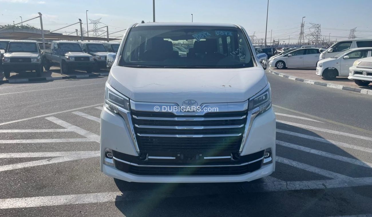 تويوتا جرافينا 3.5L PETROL 7 SEATER AUTOMATIC TRANSMISSION